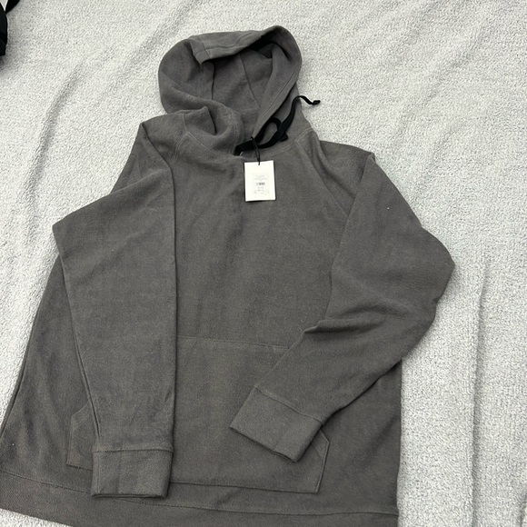grey cotton hoody. New, never worn- size: xl, - Picture 1 of 7